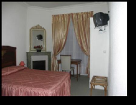 Arcantis Hotel Metropole Châtel-Guyon Habitación foto